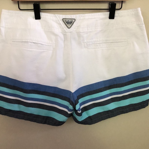 •Columbia• Cotton Shorts - Picture 4 of 8